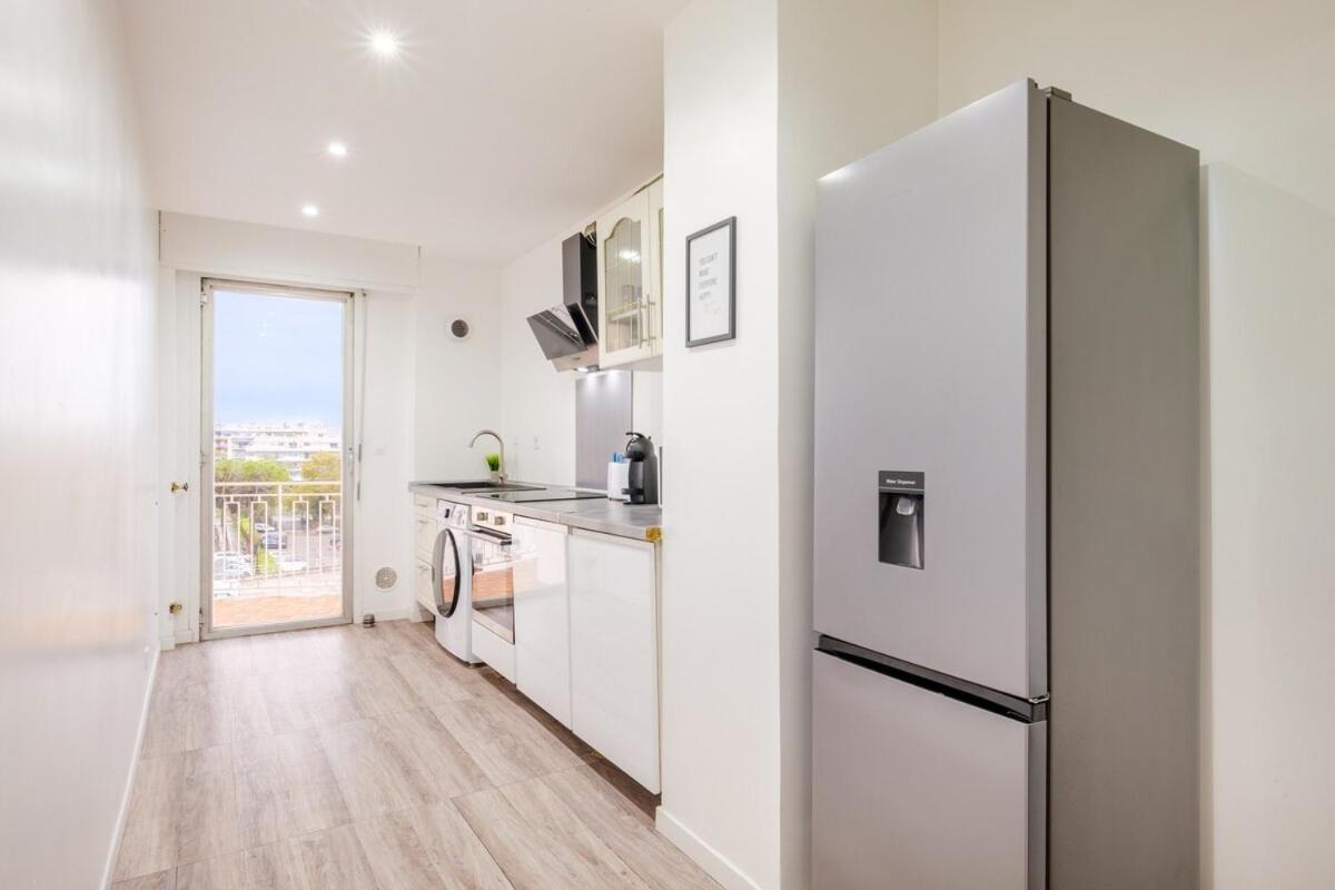 Appartement à 5 minutes à pied de la plage Cagnes-sur-Mer Extérieur photo